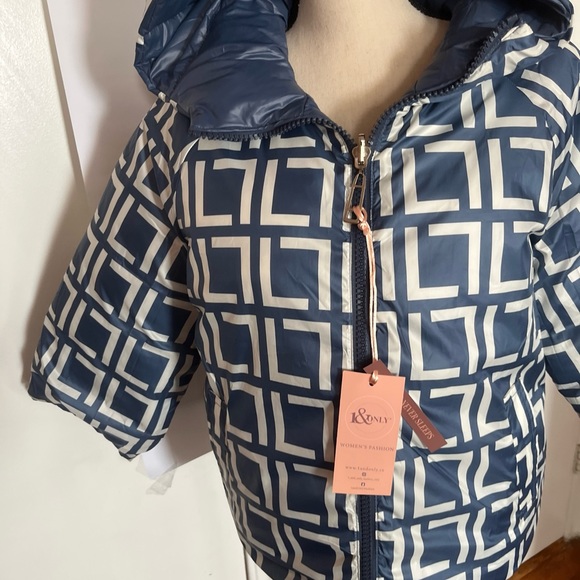 NET 1&only woman, fashion, jacket, size L $195 - Picture 8 of 10